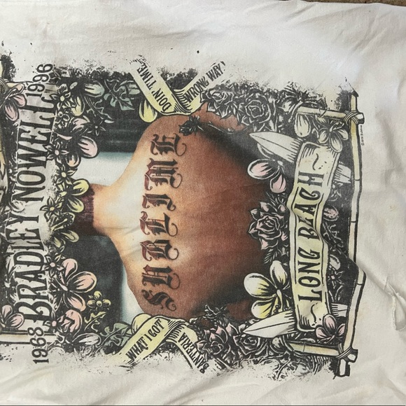 WHITE DISTRESSED 1990’s ALBUM ARTWORK OFF THE SHOULDER COTTON. M/L - Picture 3 of 5